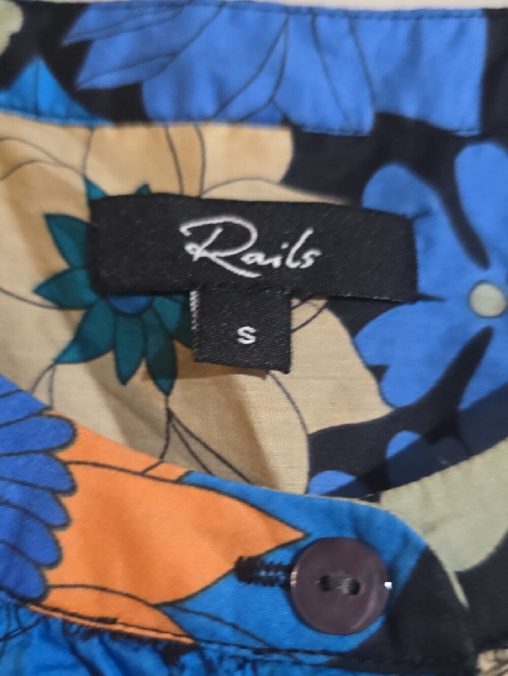 #144. Sonnet Azul Wildflowers Dynamic Floral Print Blouse - Picture 6 of 9